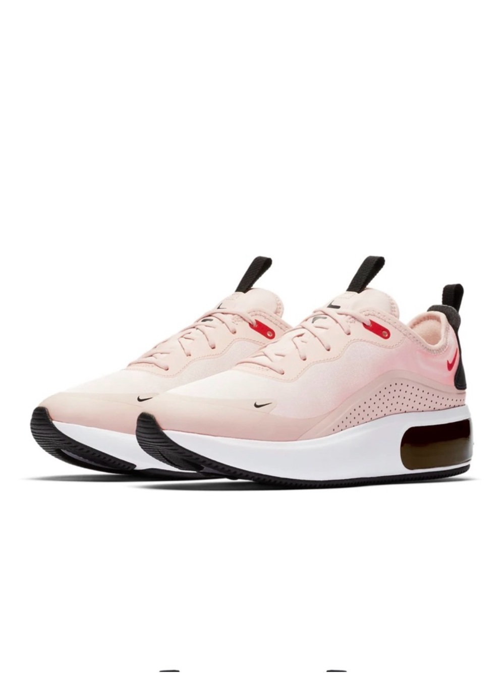 Nike Women’s Light Pink Air Max Dia
